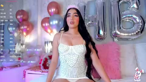 VALERY STONE  online show from 12/12/24, 02:15