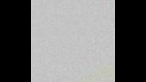 Snapshot of valeryyx chatting on 10/27/25, 06:17 Valery online show from 10/27/25, 06:17