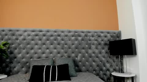 Snapshot of valesantodomingo chatting on 05/31/26, 10:33 Sofia online show from 05/31/26, 10:33