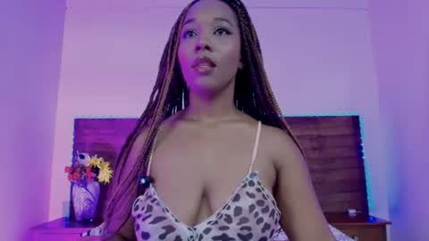 Valeska  online show from 06/19/26, 05:28
