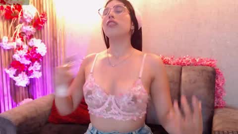 Snapshot of valk_diaz chatting on 02/08/26, 12:14 Valk online show from 02/08/26, 12:14