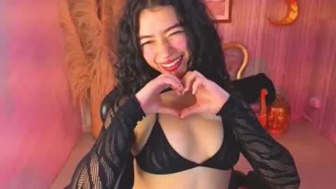 Valkiria  online show from 11/28/25, 01:25