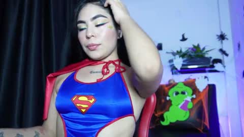 Snapshot of valkyria12 chatting on 10/31/25, 12:11 Valkyria online show from 10/31/25, 12:11