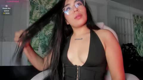 Snapshot of valkyria12 chatting on 11/23/25, 09:36 Valkyria online show from 11/23/25, 09:36