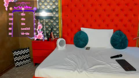Valerie Val V online show from 02/01/25, 11:48