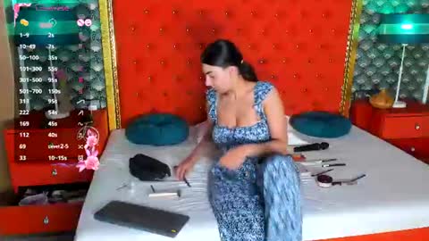 Valerie Val V online show from 07/07/26, 08:46