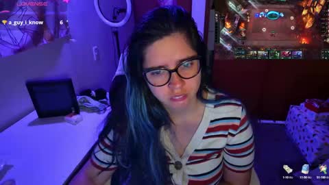 Im Violet online show from 12/08/24, 06:54