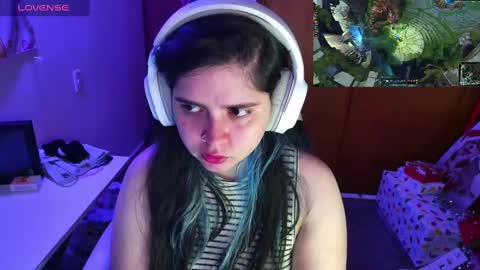 Im Violet online show from 12/11/24, 05:21