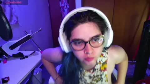 Im Violet online show from 02/20/25, 02:18