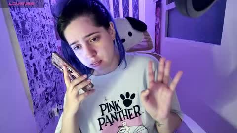 Im Violet online show from 11/14/25, 11:02