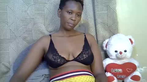 valma_bella online show from 02/16/25, 01:36