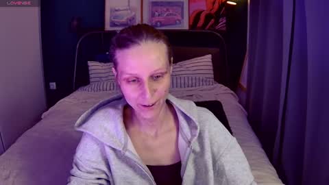 originally accaunt on cb - valorant girl   nude show - only pvt. online show from 06/21/26, 09:50