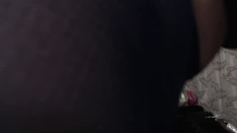 Snapshot of valquiria_sirgun chatting on 11/11/25, 09:53 valquiria_sirgun online show from 11/11/25, 09:53