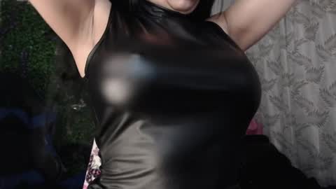 Snapshot of valquiria_sirgun chatting on 04/10/26, 11:04 valquiria_sirgun online show from 04/10/26, 11:04