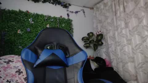 Snapshot of valquiria_sirgun chatting on 06/24/26, 09:52 valquiria_sirgun online show from 06/24/26, 09:52