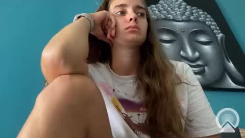 valure_lera online show from 03/08/25, 04:01