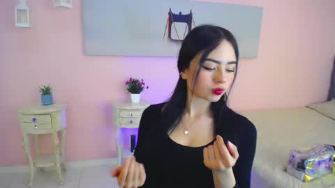 Snapshot of valya_russi chatting on 02/11/26, 07:41 Isabella online show from 02/11/26, 07:41