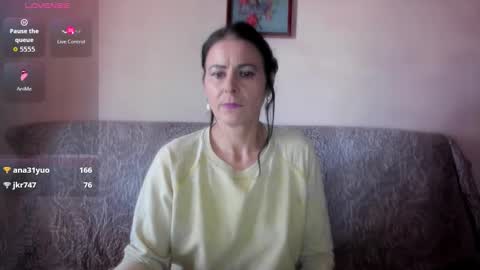 Snapshot of valysexybarbie chatting on 10/19/25, 08:37 valentina online show from 10/19/25, 08:37