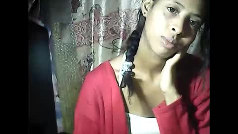 Snapshot of valysexyhot chatting on 05/19/26, 04:52 valysexyhot online show from 05/19/26, 04:52