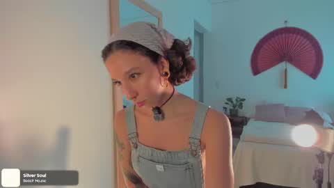      online show from 06/10/26, 08:08