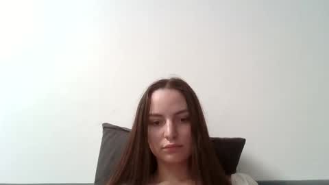 vamia1 online show from 09/17/25, 03:24