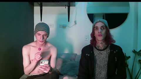 Snapshot of vamp_noah chatting on 02/01/25, 05:18 Vamp Noah and Dan online show from 02/01/25, 05:18