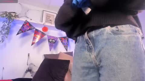 vamp  online show from 11/03/25, 08:10