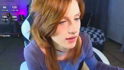 Snapshot of vampi_queen chatting on 06/28/26, 06:47 Vampi online show from 06/28/26, 06:47