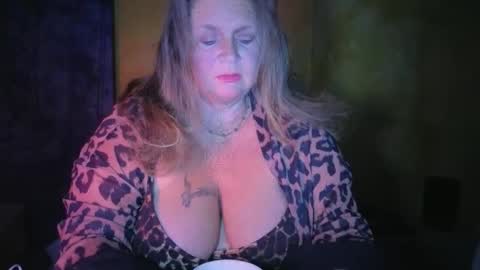 vampwoman online show from 02/13/26, 08:43