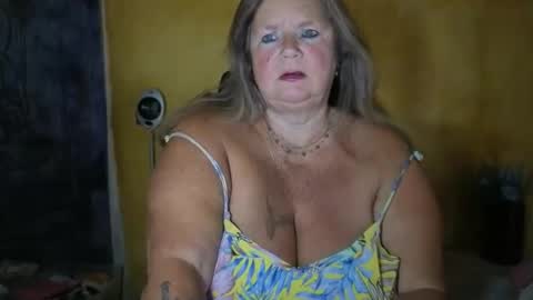 vampwoman online show from 06/09/26, 07:09