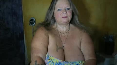 vampwoman online show from 06/21/26, 05:32