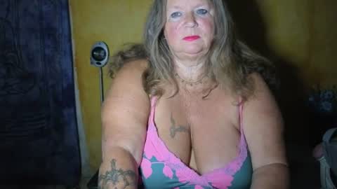 vampwoman online show from 06/30/26, 04:57