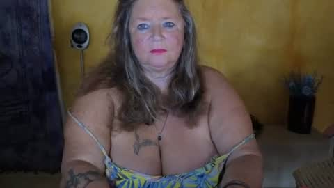 vampwoman online show from 07/28/26, 04:39