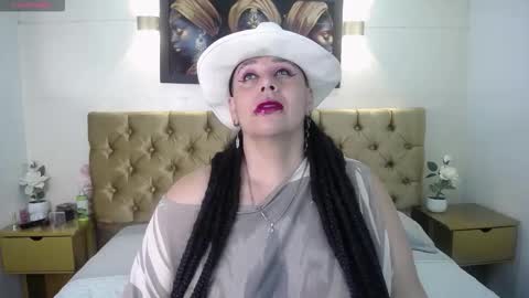 Vampy Bael online show from 10/25/25, 08:03