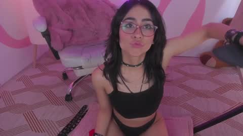 vampy_dolll online show from 12/07/24, 04:36