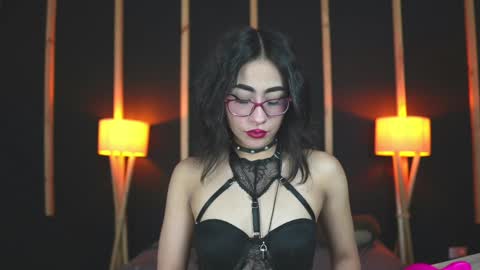 vampy_dolll online show from 01/15/25, 09:51