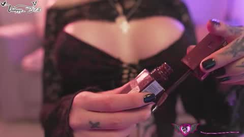 Snapshot of vampyy_doll chatting on 10/08/25, 01:47 Please help me to reach 300 thumbs up online show from 10/08/25, 01:47