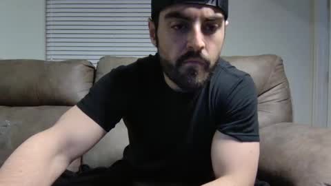 Snapshot of vampz888 chatting on 11/30/25, 12:25 HUNG LATINO 888 bigcock fit athletic latino online show from 11/30/25, 12:25