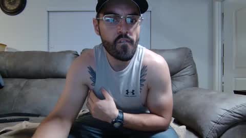 Snapshot of vampz888 chatting on 04/15/26, 04:19 HUNG LATINO 888 bigcock fit athletic latino online show from 04/15/26, 04:19