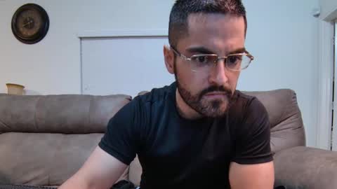 Snapshot of vampz888 chatting on 04/26/26, 02:42 HUNG LATINO 888 bigcock fit athletic latino online show from 04/26/26, 02:42