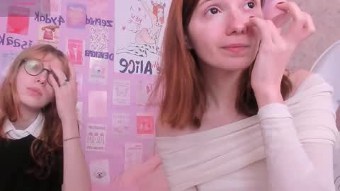 Snapshot of van__candy chatting on 11/14/25, 07:51 Alice Vanessa online show from 11/14/25, 07:51