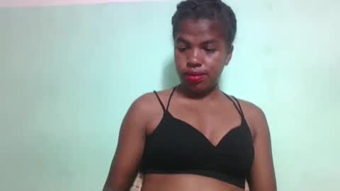 vanafiry online show from 02/05/25, 11:02