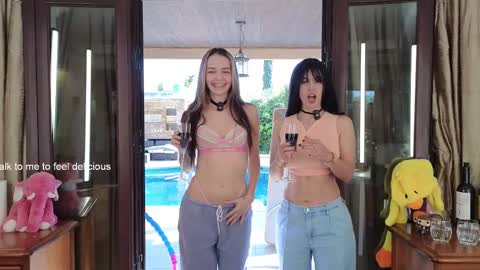 vanessa online show from 02/10/25, 01:44