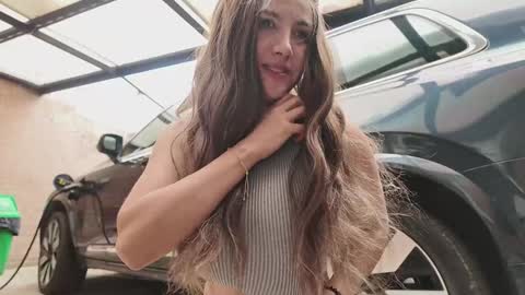 vanessa online show from 10/01/25, 06:25