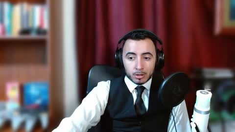 Snapshot of vanderheyl chatting on 02/20/25, 12:30 vanderheyl online show from 02/20/25, 12:30