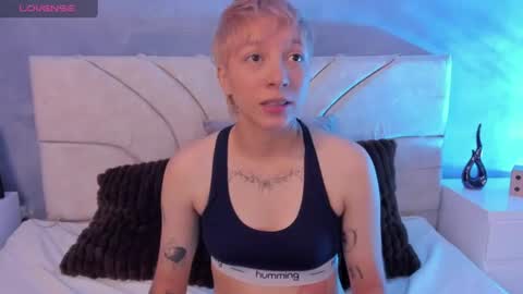 Snapshot of vane_grey chatting on 07/02/26, 08:48 vane_grey online show from 07/02/26, 08:48