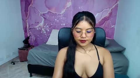 Snapshot of vane_latin18 chatting on 03/03/26, 08:15 vane_latin18 online show from 03/03/26, 08:15