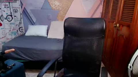 Snapshot of vane_latin18 chatting on 05/02/26, 07:19 vane_latin18 online show from 05/02/26, 07:19