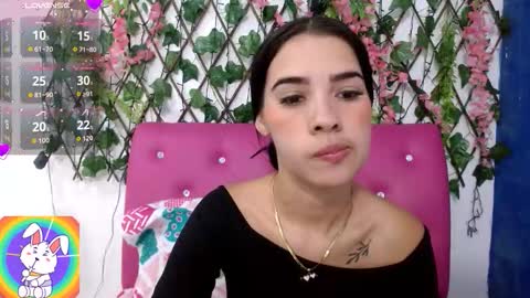 Snapshot of vanesa_19_ chatting on 09/19/25, 12:39 VANESA online show from 09/19/25, 12:39