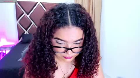 Vanesa  online show from 05/29/26, 11:19
